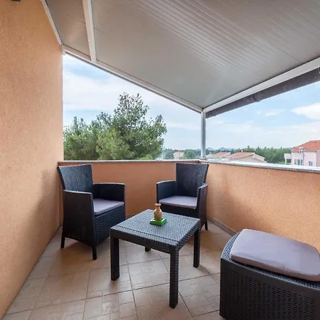 Fuer 3 Personen Ca 35 Qm In Srima, Dalmatien Norddalmatien Srima